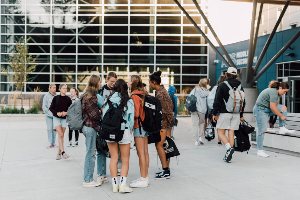 Foto 2 do programa Abbotsford Christian School – High School Experience