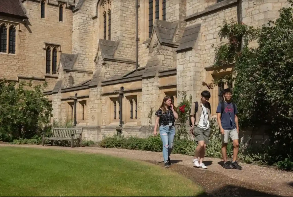 Foto 2 do programa Medicine Pre-College at University of Oxford